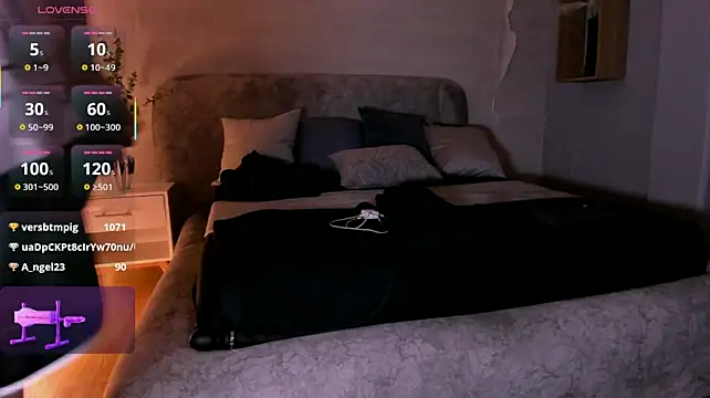 Ian_Castillo_ stripchat live cam model
