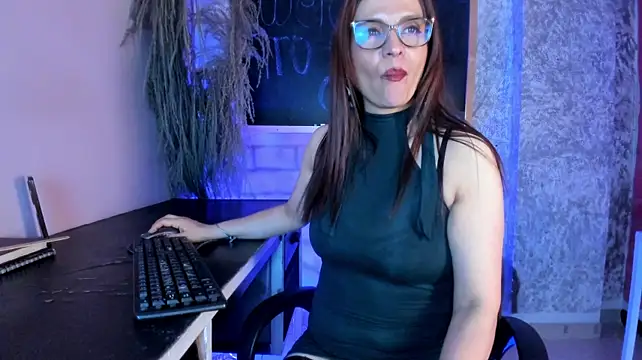 milenahot__69 stripchat live cam model