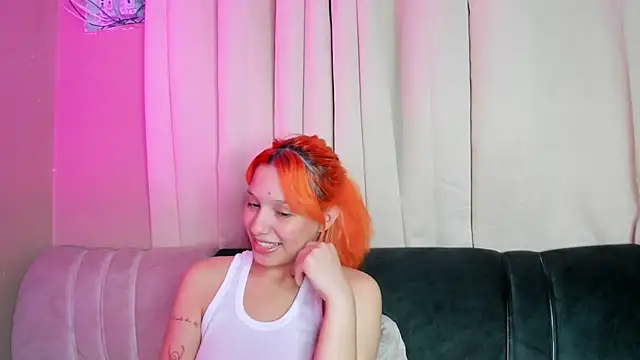 Sexyteens18 stripchat live cam model