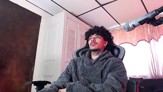 D3v1L88 stripchat live cam model