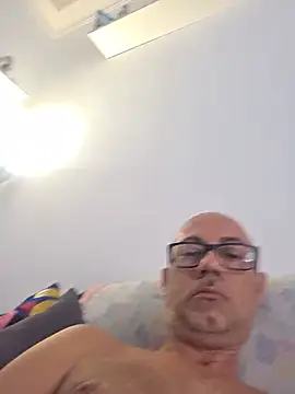 soloencasa46 stripchat live cam model