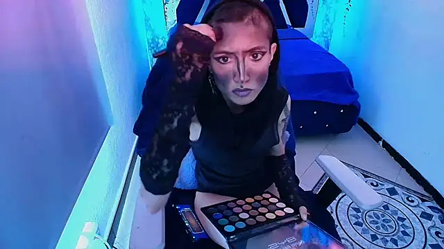 Fieramadame stripchat live cam model