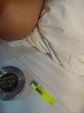 Dillikibilli stripchat live cam model