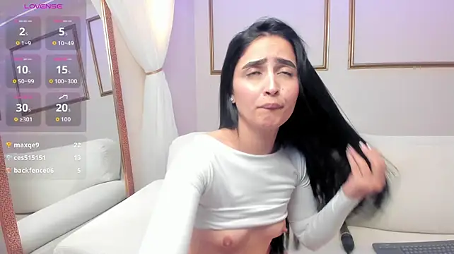 MiaLiore_ stripchat live cam model