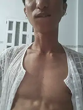 Kiet_Mot_Minh_O_Nha stripchat live cam model