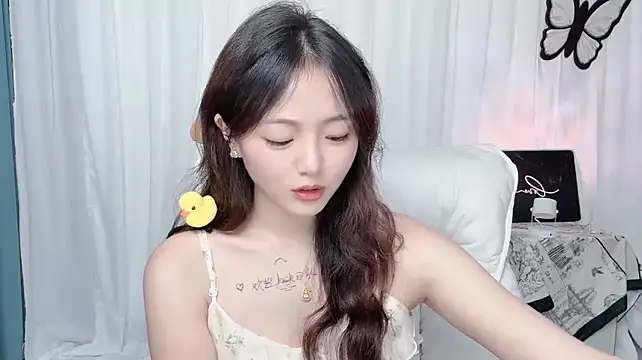 wenwen8888 stripchat live cam model