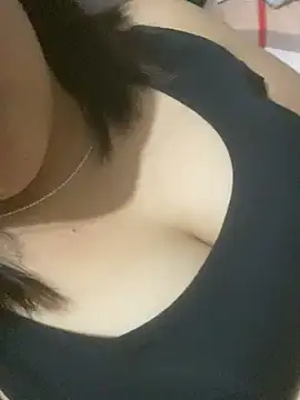 Cobenongbong stripchat live cam model