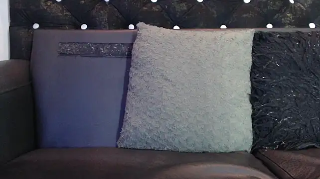 LunaSophiee stripchat live cam model