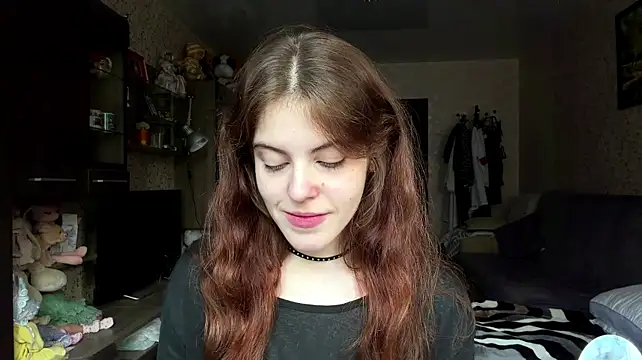 BuzzingRaid stripchat live cam model