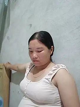 -Pudi- stripchat live cam model