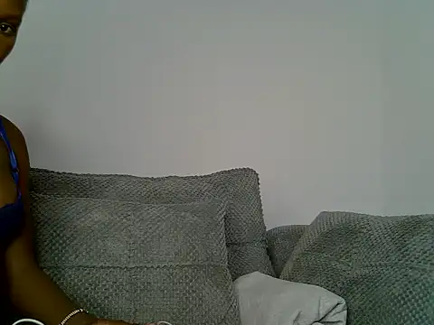 liora_luna stripchat live cam model
