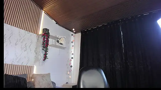 SamanthaStonex stripchat live cam model
