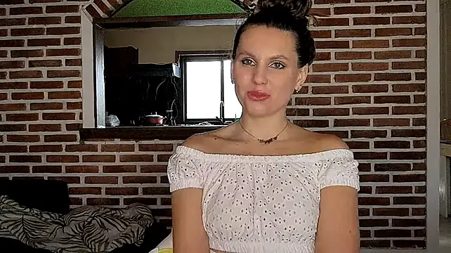 JacklynSwisshelm stripchat live cam model