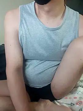 okay-boy stripchat live cam model