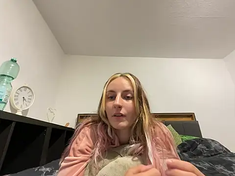 Young_Amy stripchat live cam model