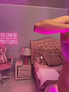 CharlotteBombon stripchat live cam model