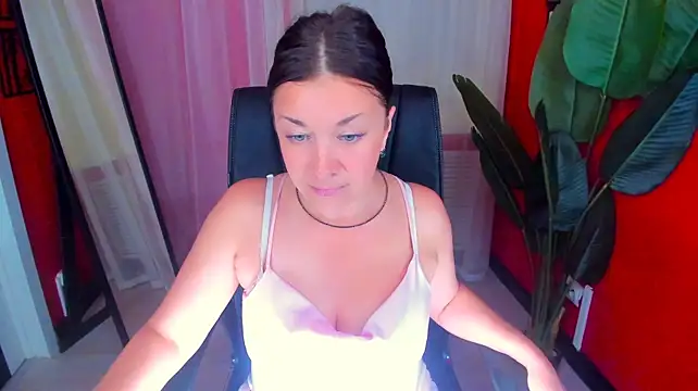 AnaMills stripchat live cam model