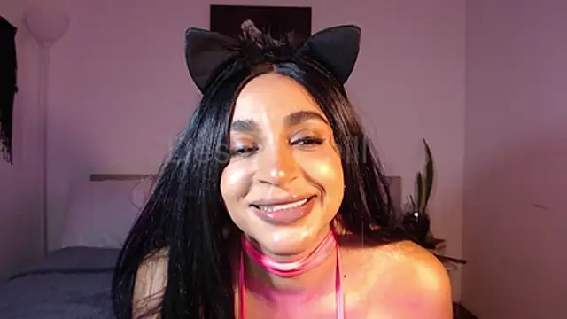 destinne_mill_ stripchat live cam model