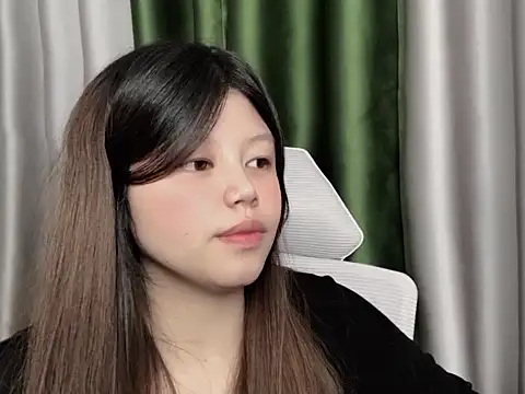 yanyan2007 stripchat live cam model