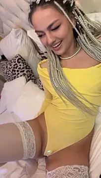 LeraFox stripchat live cam model