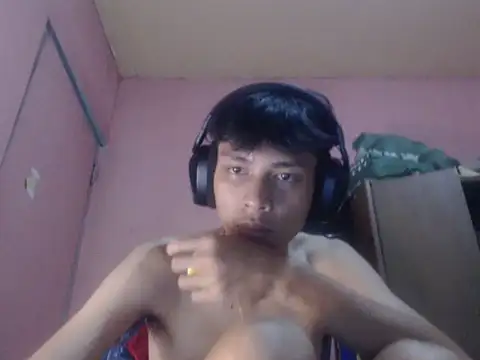 Kyoshi_19 stripchat live cam model