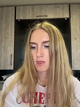 olliebells stripchat live cam model