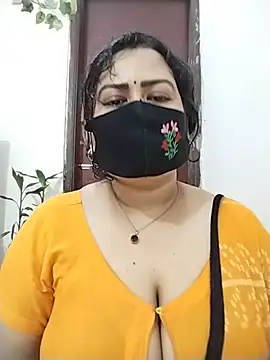 Star--Girl stripchat live cam model