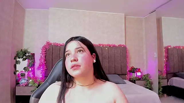Julieth_Caandy stripchat live cam model