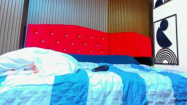 BBWLuxuryMuse stripchat live cam model