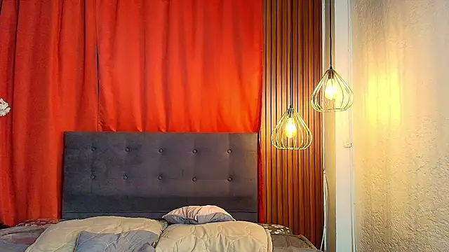 sahra_taylor_ stripchat live cam model