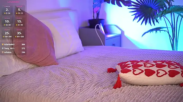 naomi__nova stripchat live cam model