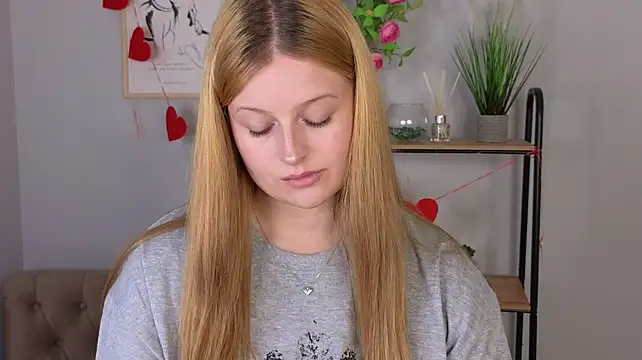 SloaneGeorge stripchat live cam model