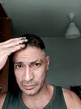 yoahotpetrafiery stripchat live cam model