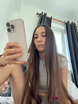 viviandaimond1 stripchat live cam model