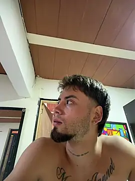 MattDevon stripchat live cam model