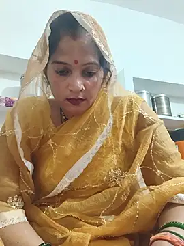 Mohni_love stripchat live cam model