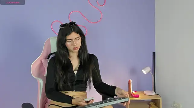 samymelo stripchat live cam model