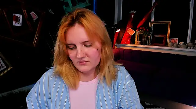 KathyBriggs stripchat live cam model
