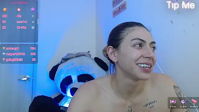 aprildumont stripchat live cam model