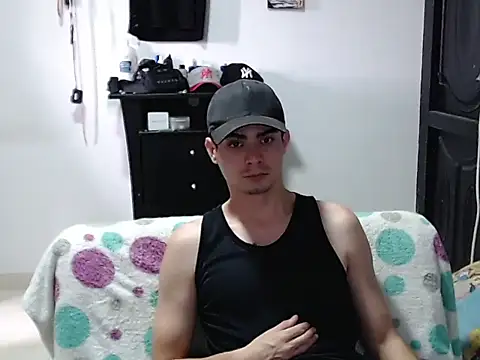 Zac_Efront stripchat live cam model