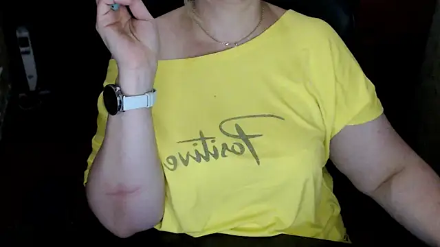 AlisaHot55 stripchat live cam model