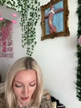 Stella-Kink stripchat live cam model