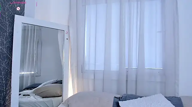 KamilaBetancourt stripchat live cam model