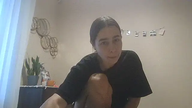 Vanelleda stripchat live cam model