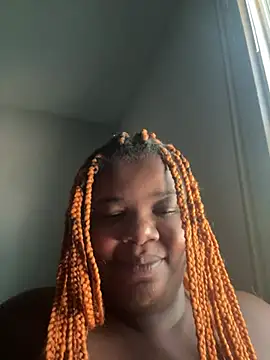 QueenTease420 stripchat live cam model
