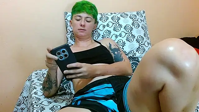 tomboyblue stripchat live cam model
