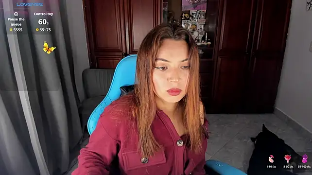 Nicole_Ss stripchat live cam model