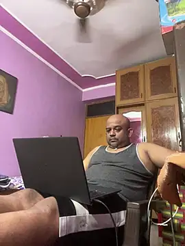 Dick_6inches_Delhi stripchat live cam model