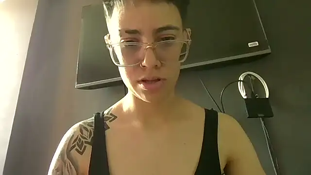 Cutie_Shy_ stripchat live cam model