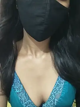 Roshni-2 stripchat live cam model